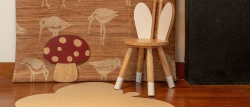 Revista USE | by Kamy Maison e Marta Calazans assinam vitrine lúdica na Alameda Gabriel