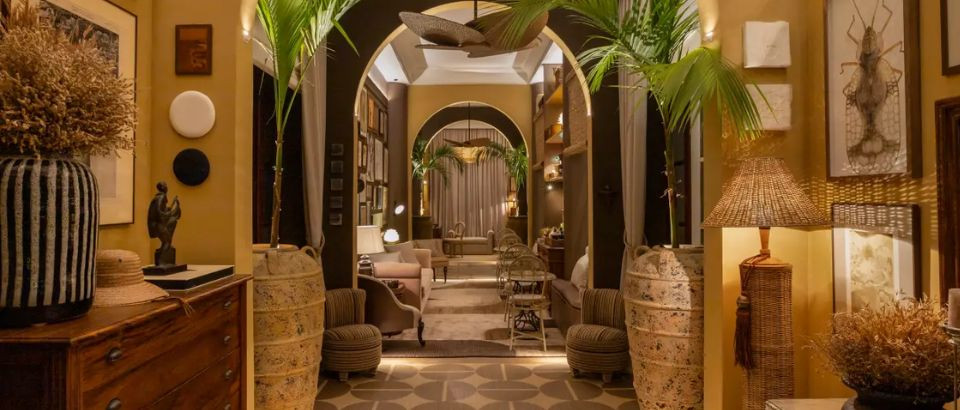 CASA.COM.BR | Arcos setorizam os cinco ambientes de hotel na CASACOR SP