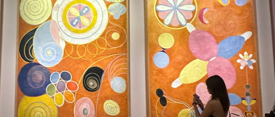 BLOG BY KAMY | O que faz uma pintura abstrata de Hilma af Klint nos parecer tão familiar? 