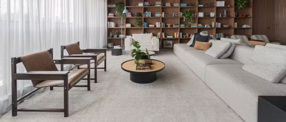 Casa e Jardim | Mocha Mousse: 7 projetos com a cor do ano da Pantone para se inspirar!